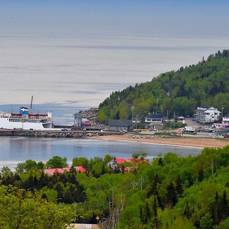 Auberge Sur Mer Charlevoix Saint-Siméon Exterior foto