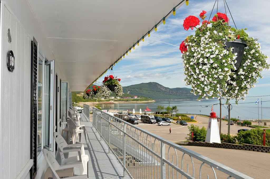 Auberge Sur Mer Charlevoix Saint-Siméon Exterior foto